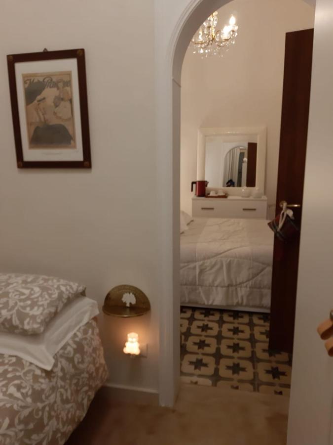 Casa Lina Apartment Mola di Bari Bagian luar foto