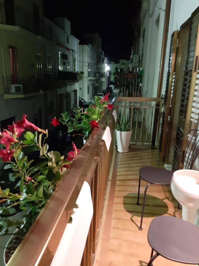 Casa Lina Apartment Mola di Bari Bagian luar foto