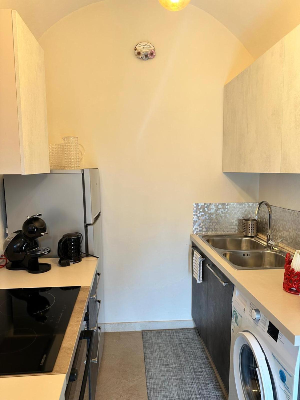 Casa Lina Apartment Mola di Bari Bagian luar foto
