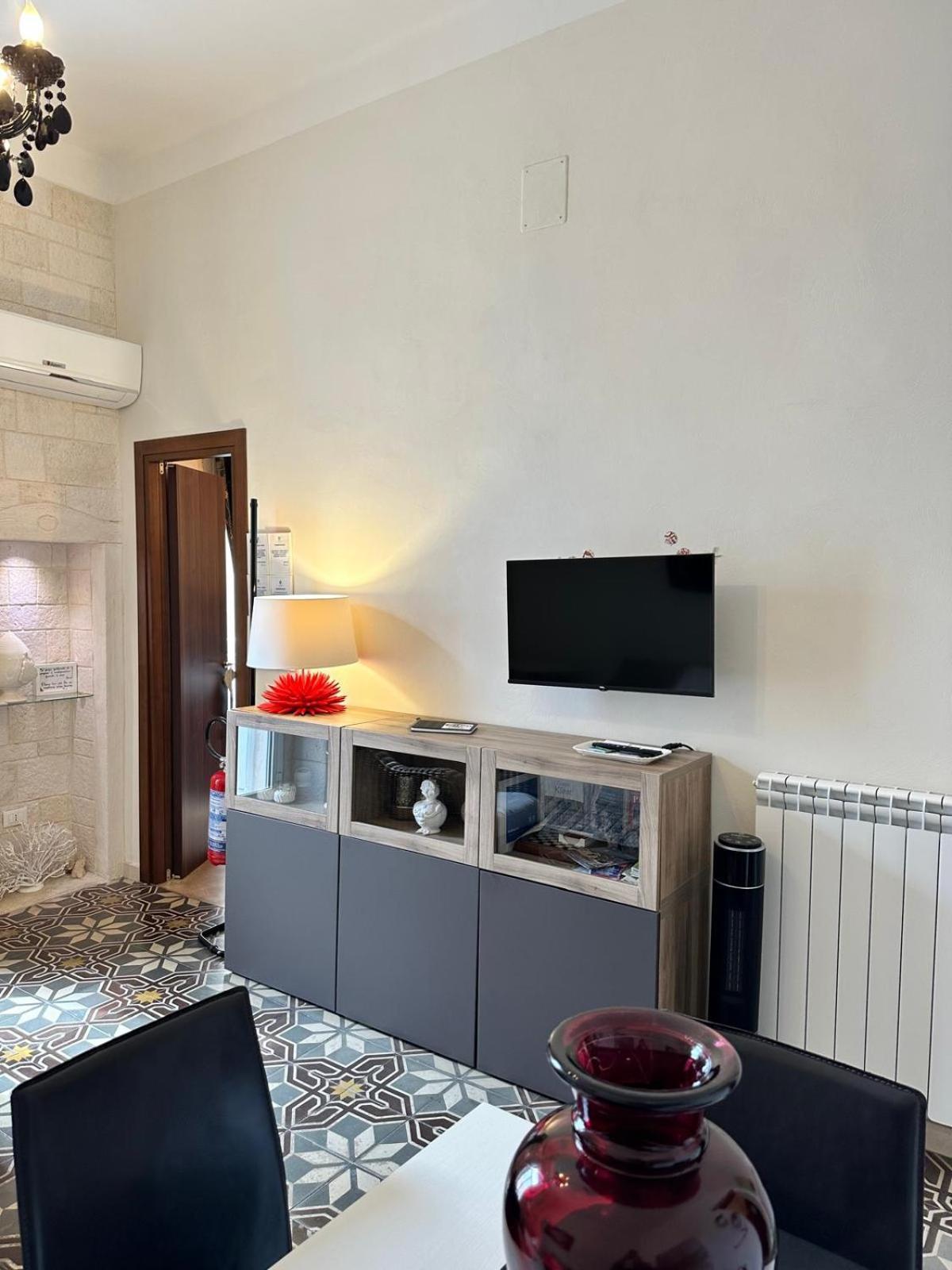 Casa Lina Apartment Mola di Bari Bagian luar foto