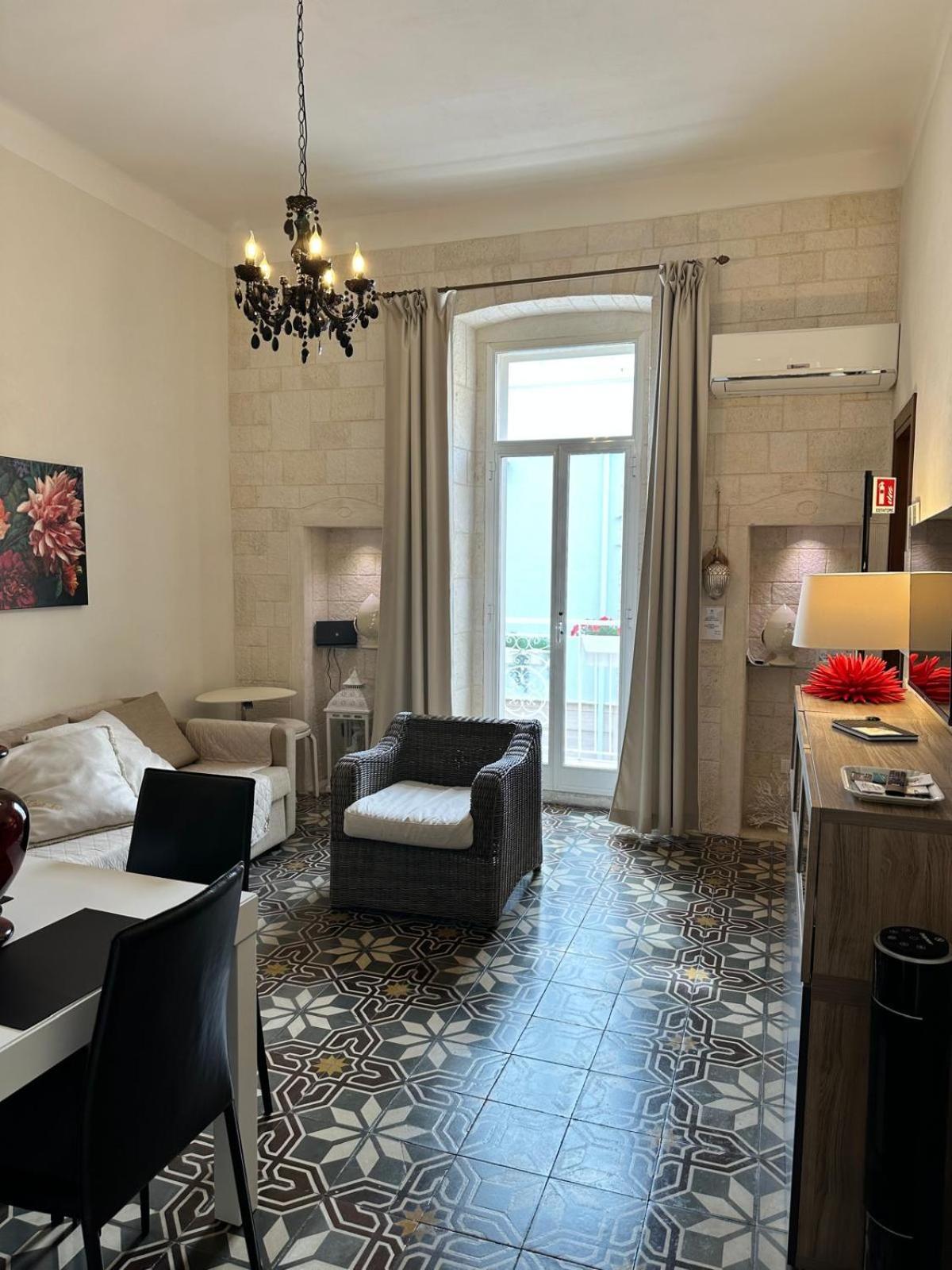 Casa Lina Apartment Mola di Bari Bagian luar foto